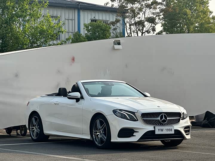 Mercedes-Benz E-Class 2018 E 200 4 MATIC — фото 6