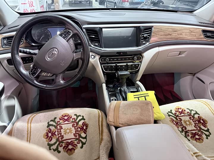 Trumpchi GS8 2017 320 T 2 WD ( ) — фото 13