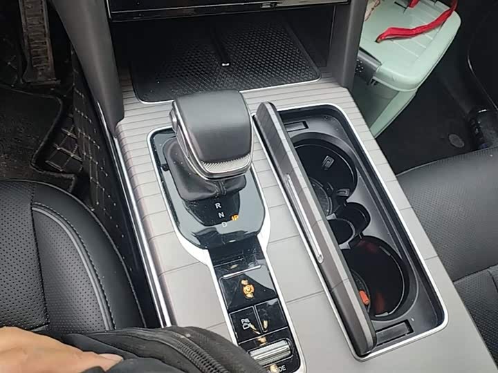 Hongqi HS7 PHEV 2024 2.0 T PHEV 4 WD 7 — фото 14