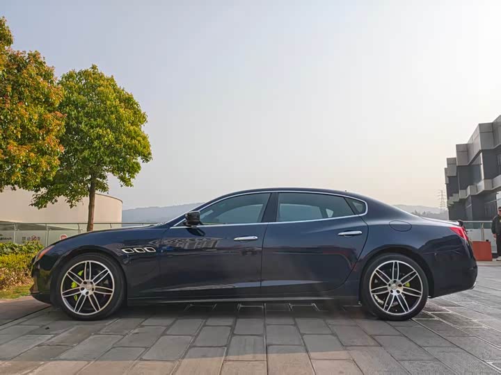 Maserati Quattroporte — фото 4