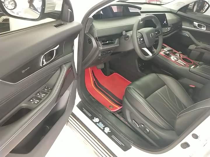 Changan UNI-K 2023 2.0 T 2 WD — фото 16