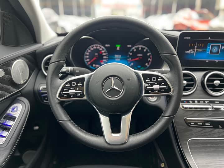 Mercedes-Benz C-Class 2019 C 260 L — фото 11