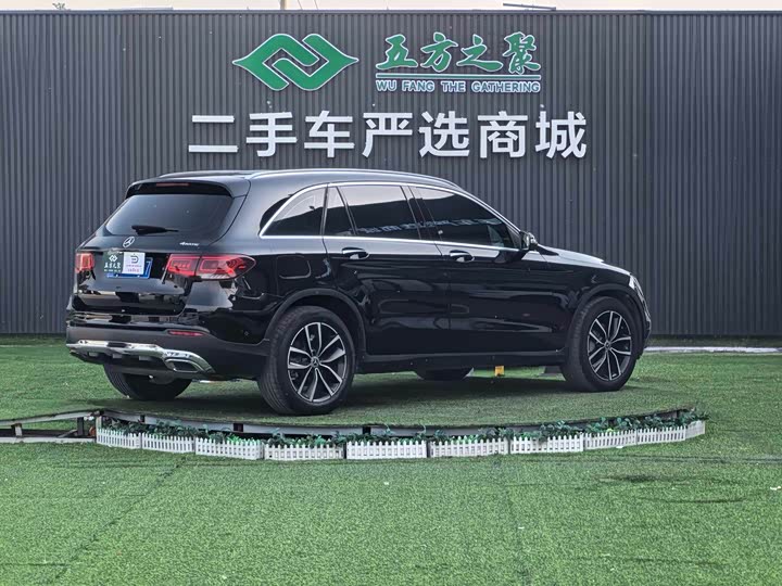 Mercedes-Benz GLC 2020 GLC 260 L 4 MATIC — фото 19