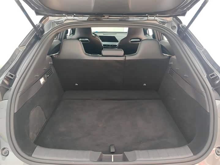 Changan UNI-T 2022 2.0 T Premium — фото 4