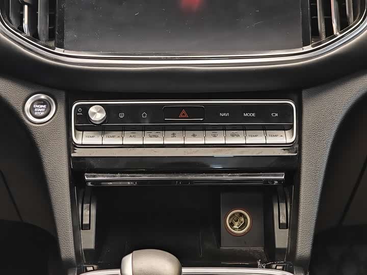 Trumpchi GS8 2020 390 T 2 WD ( ) — фото 16
