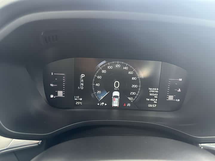 Volvo XC60 2020 T 5 4 WD — фото 10