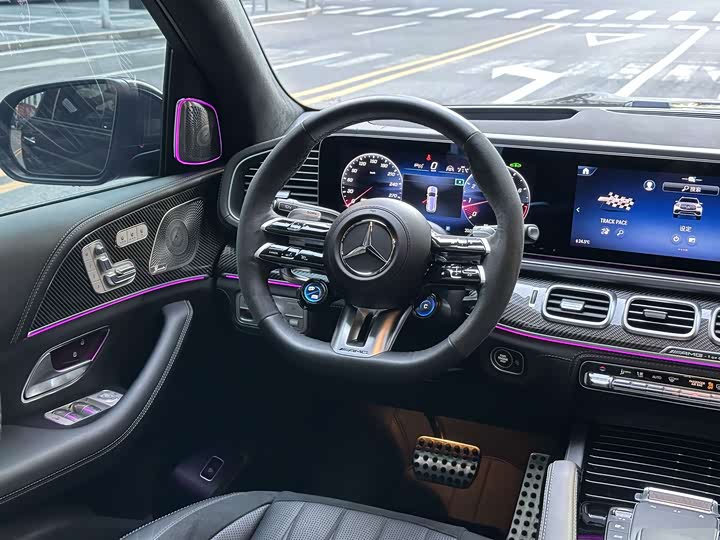 Mercedes-Benz GLS 2024 AMG GLS 63 4 MATIC+ — фото 7