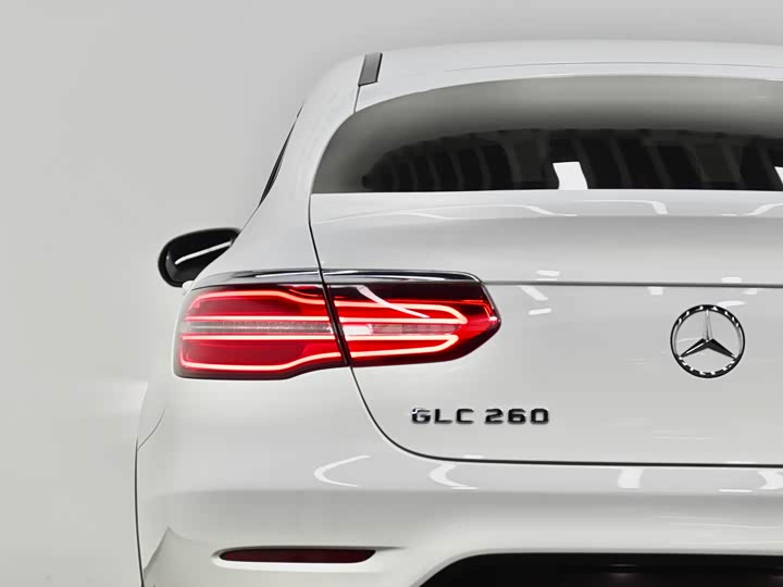Mercedes-Benz GLC 2019 GLC 260 4 MATIC SUV — фото 37