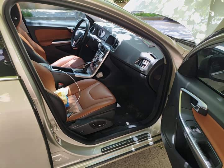 Volvo S60 2018 S 60 L T 3 — фото 19