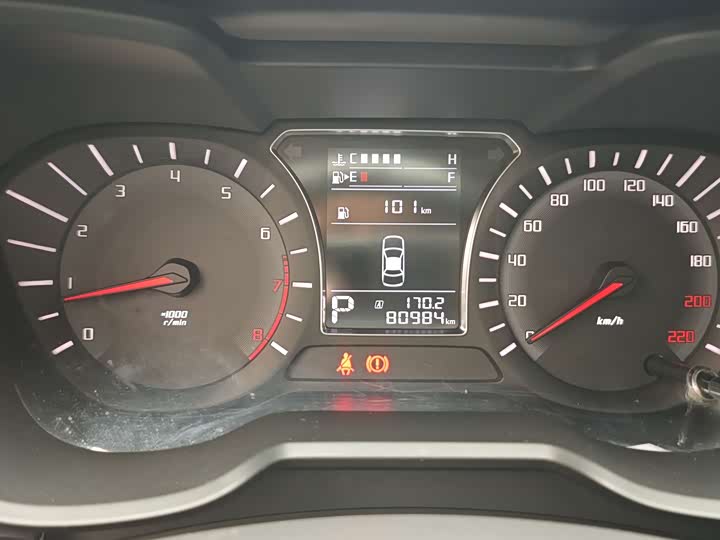 Trumpchi GS4 2017 200 T G-DCT 2 WD — фото 16