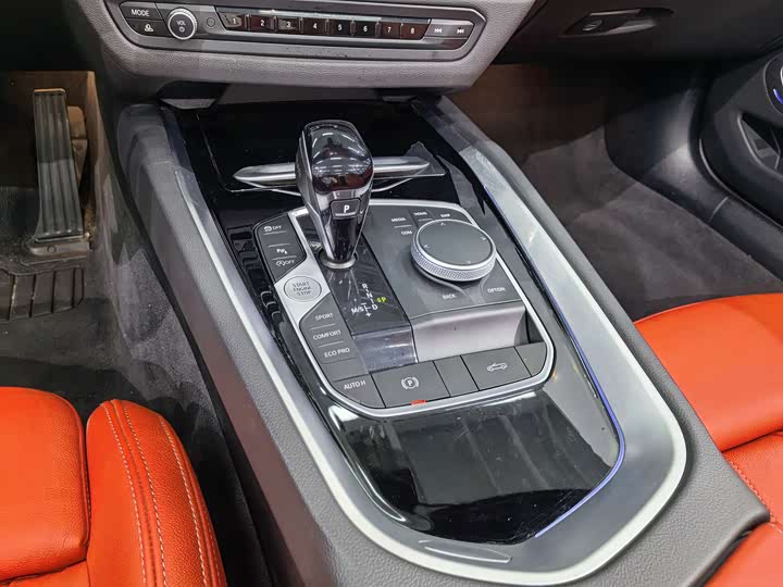 BMW Z4 2022 s Drive 25i M — фото 18