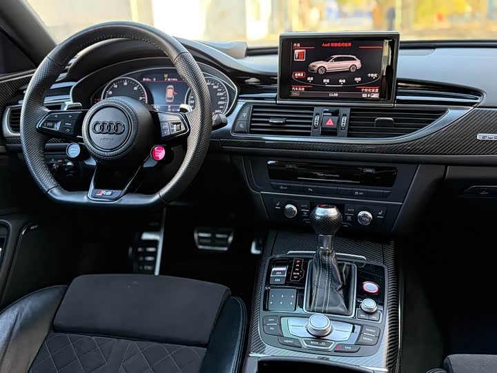 Audi RS6 2016 RS 6 4.0 T Avant — фото 15