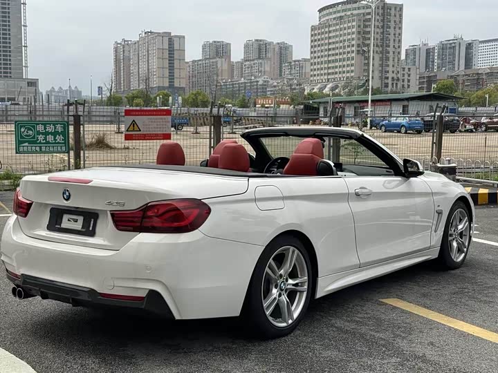 BMW 4-Series 2019 425i M — фото 5
