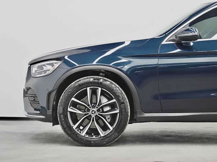 Mercedes-Benz GLC 2021 GLC 260 L 4 MATIC Luxury — фото 10