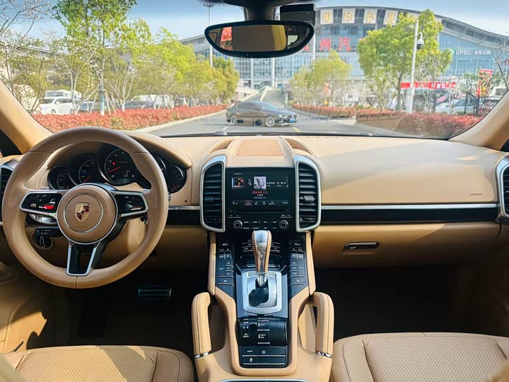 Porsche Cayenne 2016 Cayenne 3.0 T — фото 5