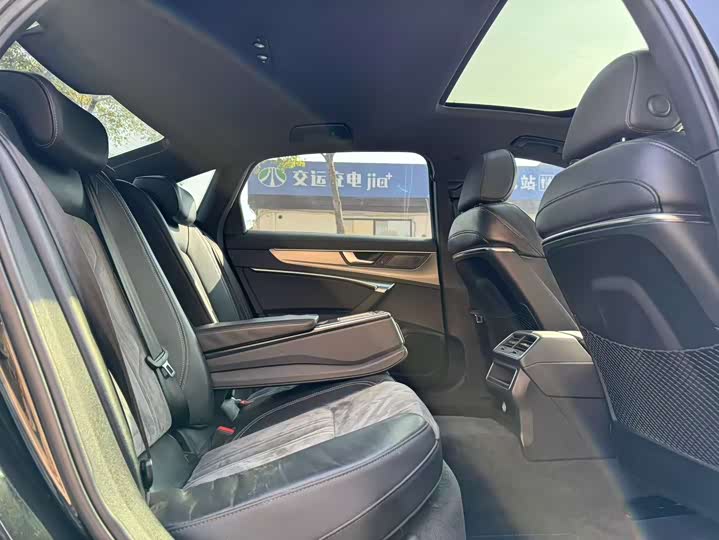 Audi A6L 2022 40 TFSI — фото 16