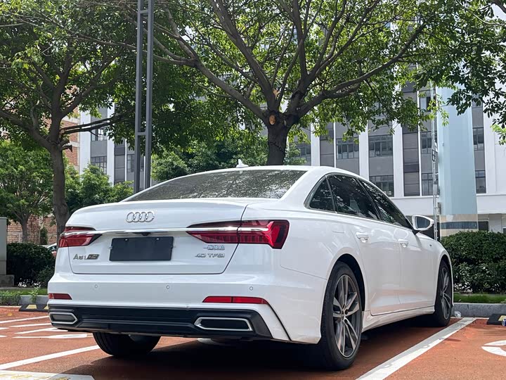 Audi A6L 40 TFSI люкс-динамик — фото 9