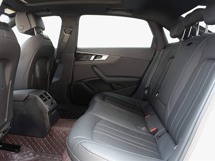Audi A4L 2023 40 TFSI — фото 14