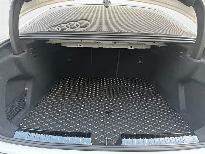 Audi A5L 2026 2.0 T Plus — фото 9