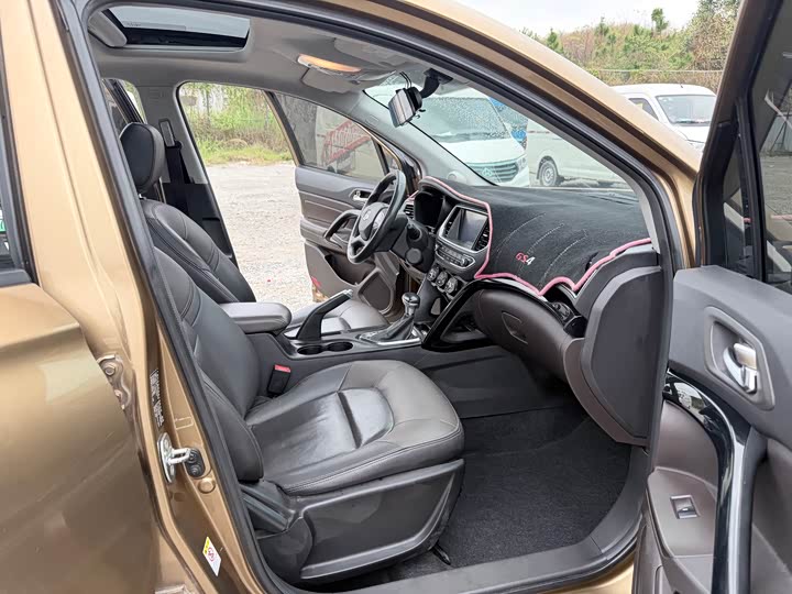 Trumpchi GS4 2015 200 T G-DCT — фото 10