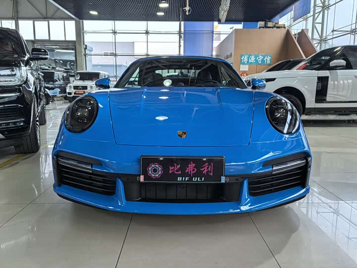 Porsche 911 2023 Turbo S Cabriolet 3.7 T — фото 2