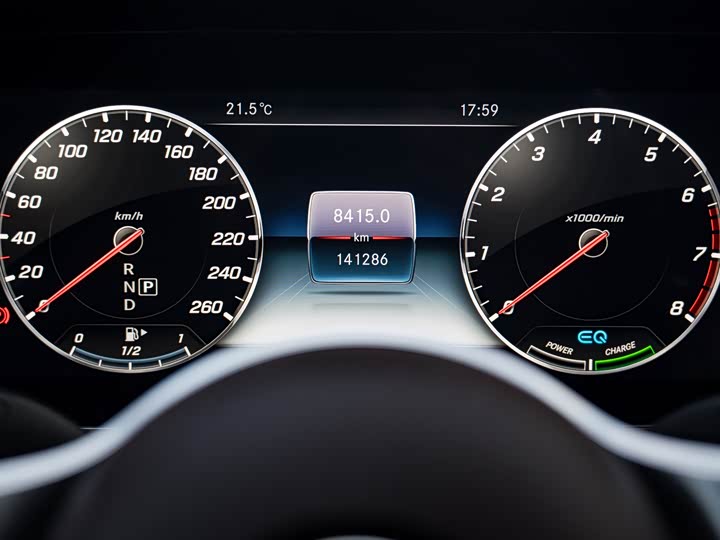 Mercedes-Benz E-Class 2019 E 260 L — фото 16