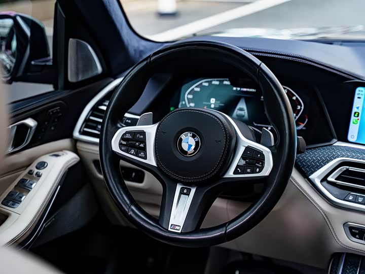 BMW X7 2022 x Drive M 50i — фото 10