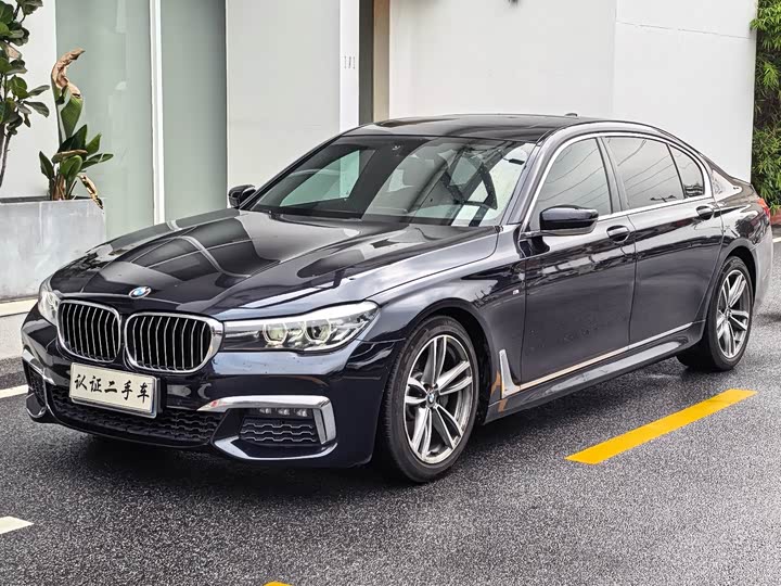 BMW 7-Series 2018 730 Li Leading M