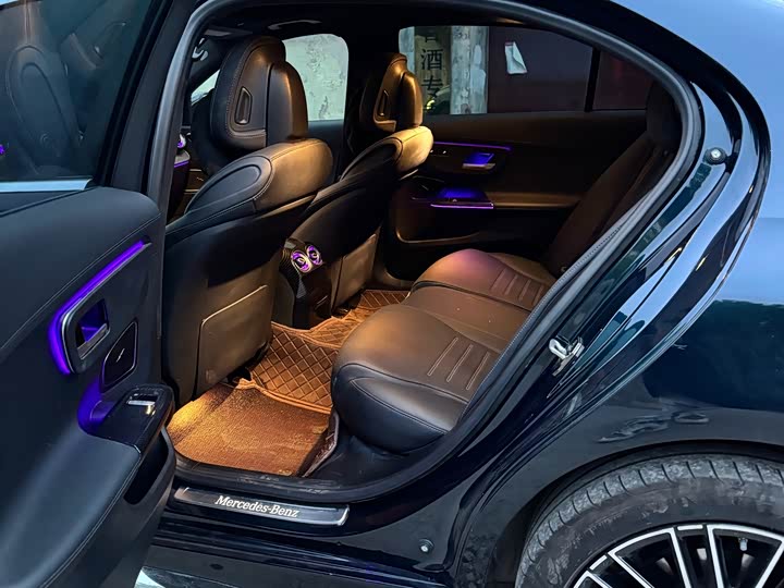 Mercedes-Benz C-Class 2024 C 260 L — фото 5