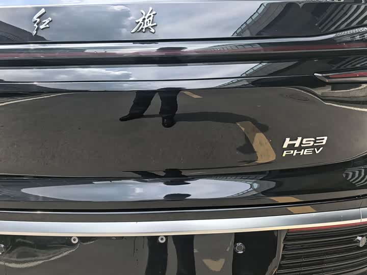 Hongqi HS3 PHEV 2024 115km — фото 12