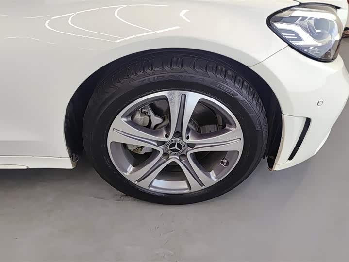 Mercedes-Benz C-Class 2020 C 260 L — фото 6