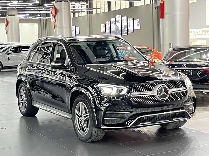 Mercedes-Benz GLE — фото 3