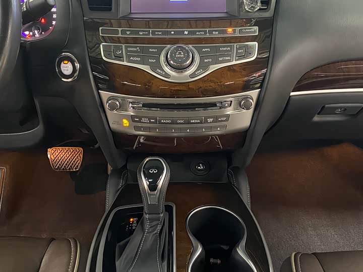 Infiniti QX60 2020 2.5 S/C Hybrid 2 WD — фото 16