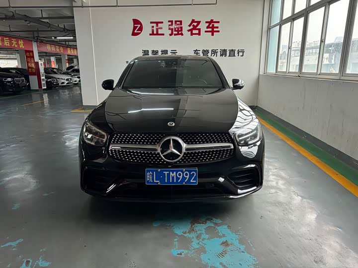 Mercedes-Benz GLC 2022 GLC 300 4 MATIC SUV — фото 2