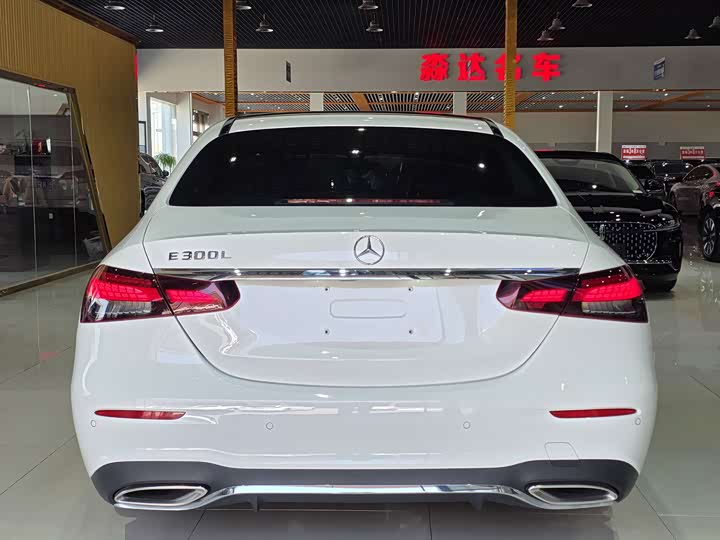 Mercedes-Benz E-Class E 260 L спорт — фото 15