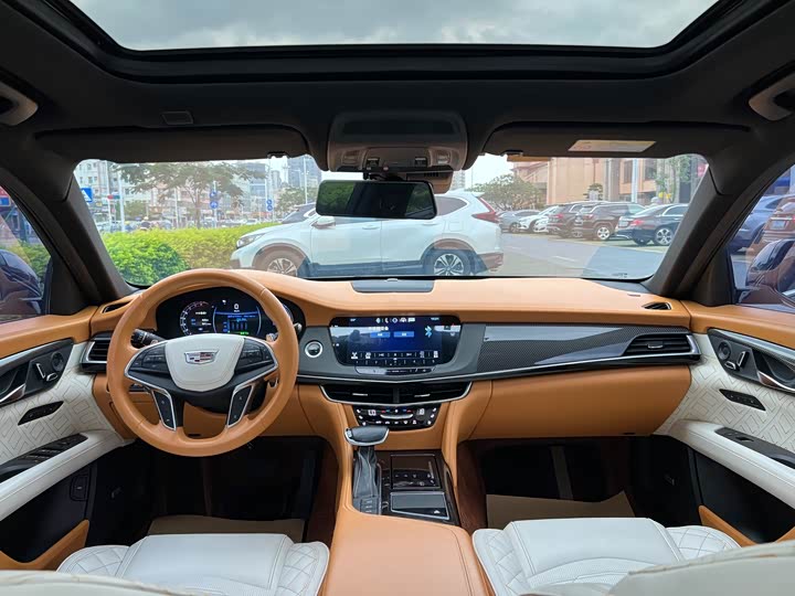 Cadillac CT6 2016 40 T Leading — фото 19