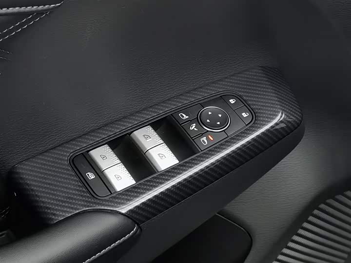 Mitsubishi Outlander — фото 9