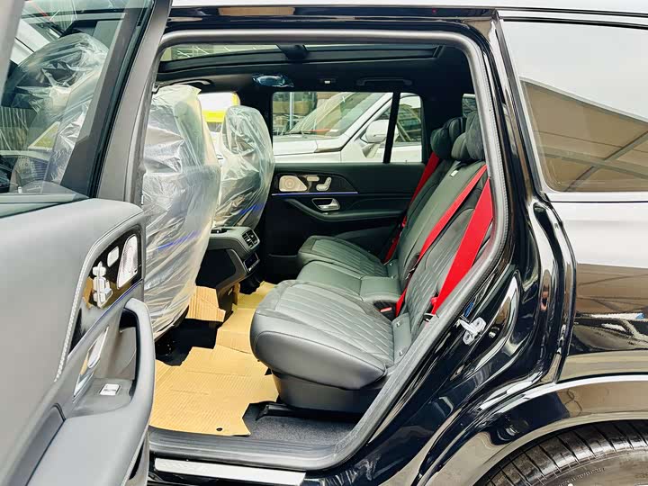 Mercedes-Benz GLS 2024 AMG GLS 63 4 MATIC+ — фото 6