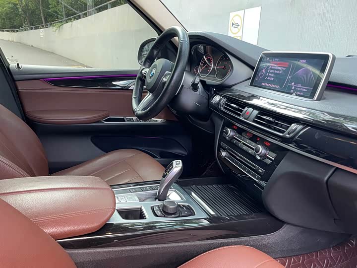 BMW X5 2018 x Drive 35i — фото 14