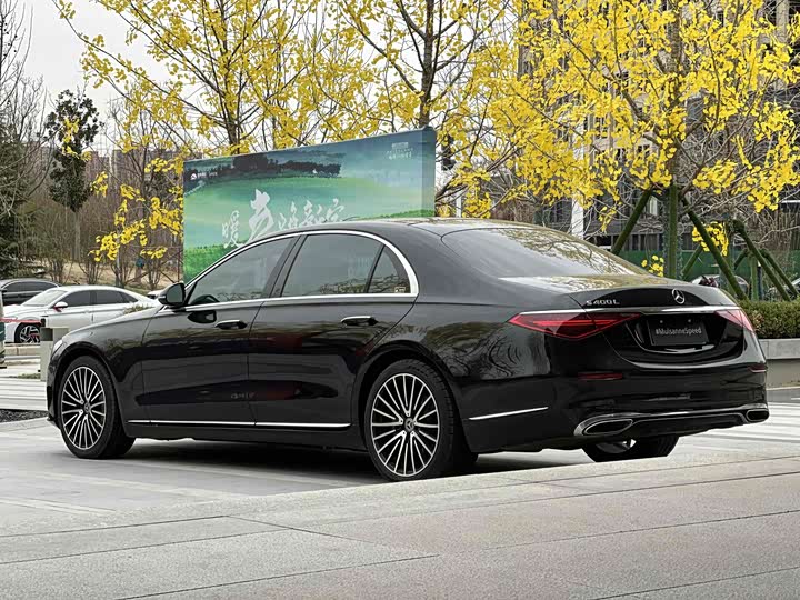 Mercedes-Benz S-Class S 400 L — фото 16