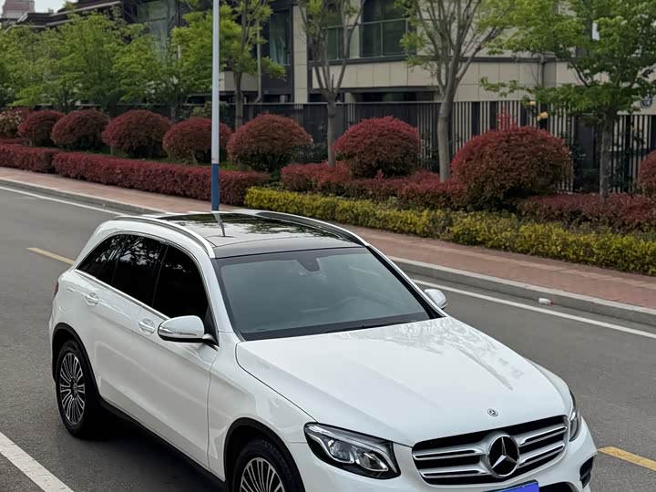 Mercedes-Benz GLC 2018 GLC 260 4 MATIC — фото 3