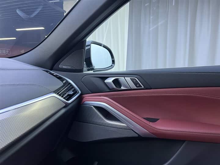 BMW X6 2021 x Drive 40i M — фото 17