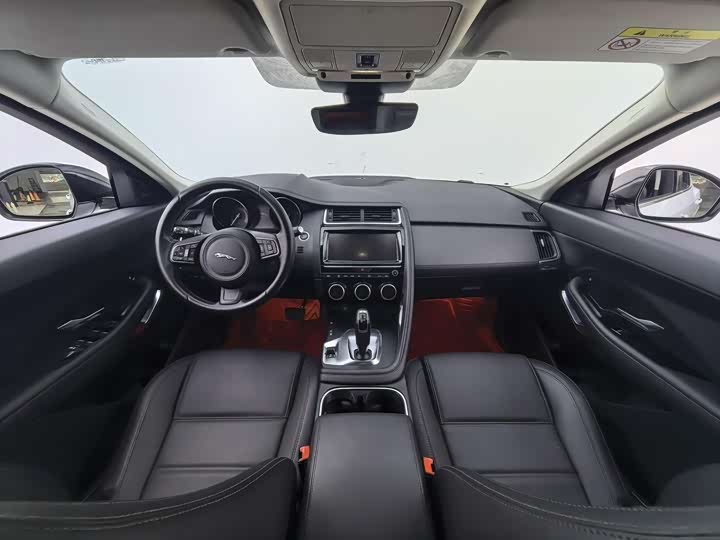 Jaguar E-PACE 2018 P 200 S V — фото 17