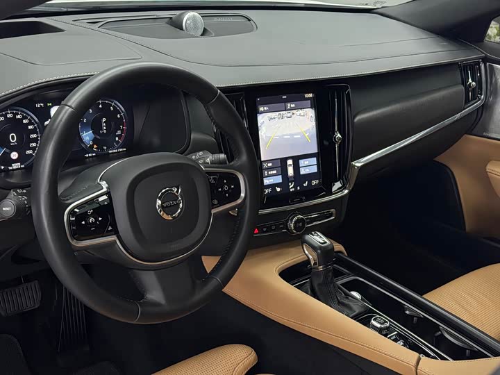 Volvo V90 2017 Cross Country T 5 AWD — фото 15