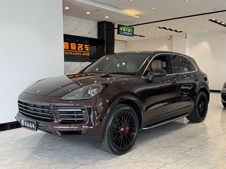 Porsche Cayenne 2018 Cayenne 3.0 T — фото 1