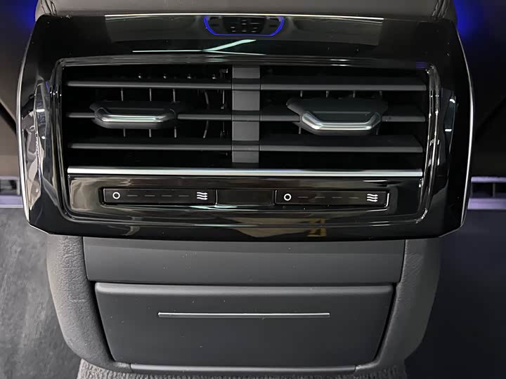 Audi A8 2021 A 8 L 50 TFSI quattro Comfort — фото 9