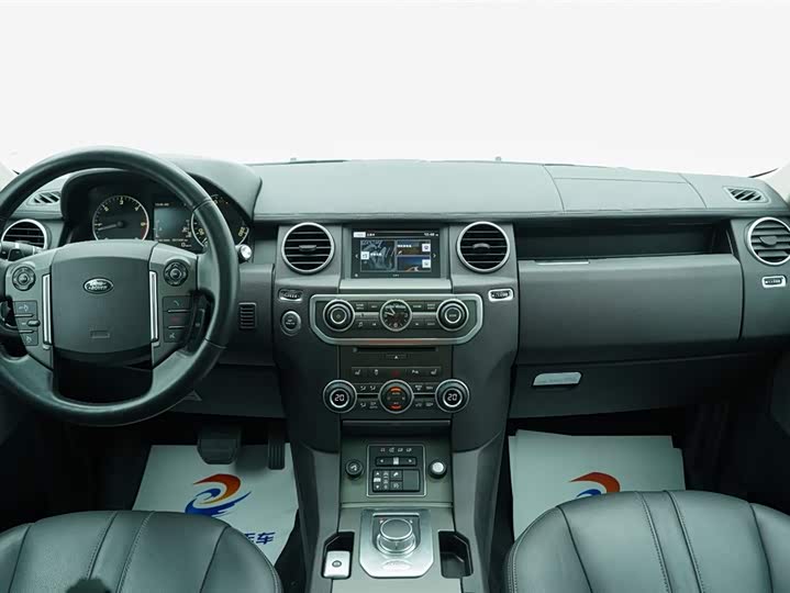 Land Rover Discovery — фото 14