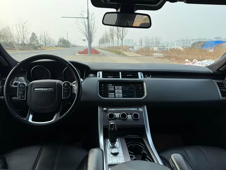 Land Rover Range Rover Sport — фото 9
