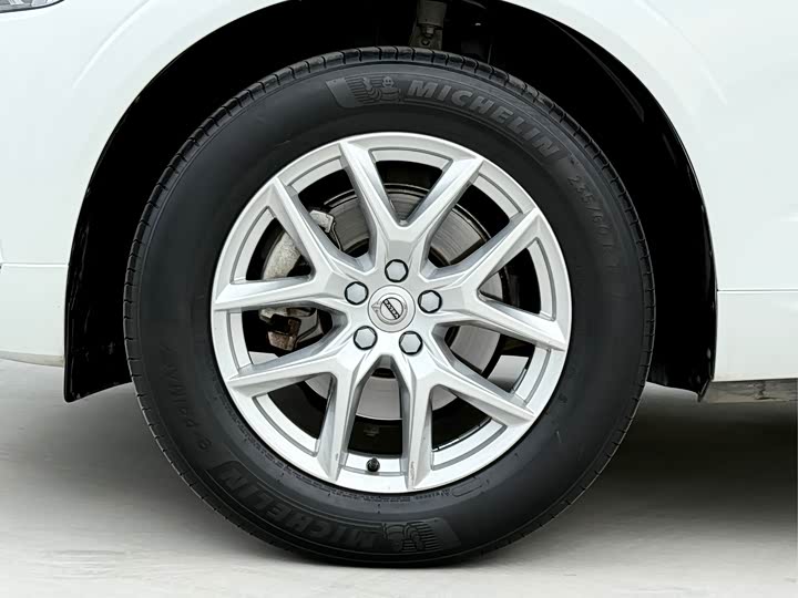 Volvo XC60 2020 T 5 4 WD — фото 13
