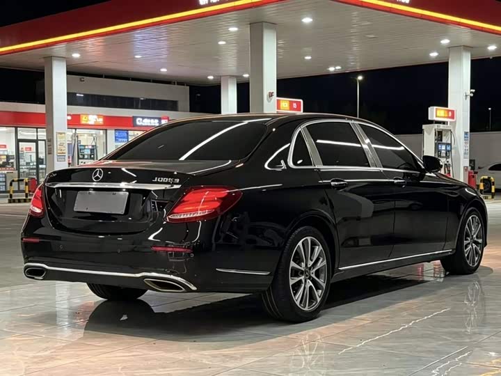 Mercedes-Benz E-Class 2018 E 200 L 4 MATIC — фото 8
